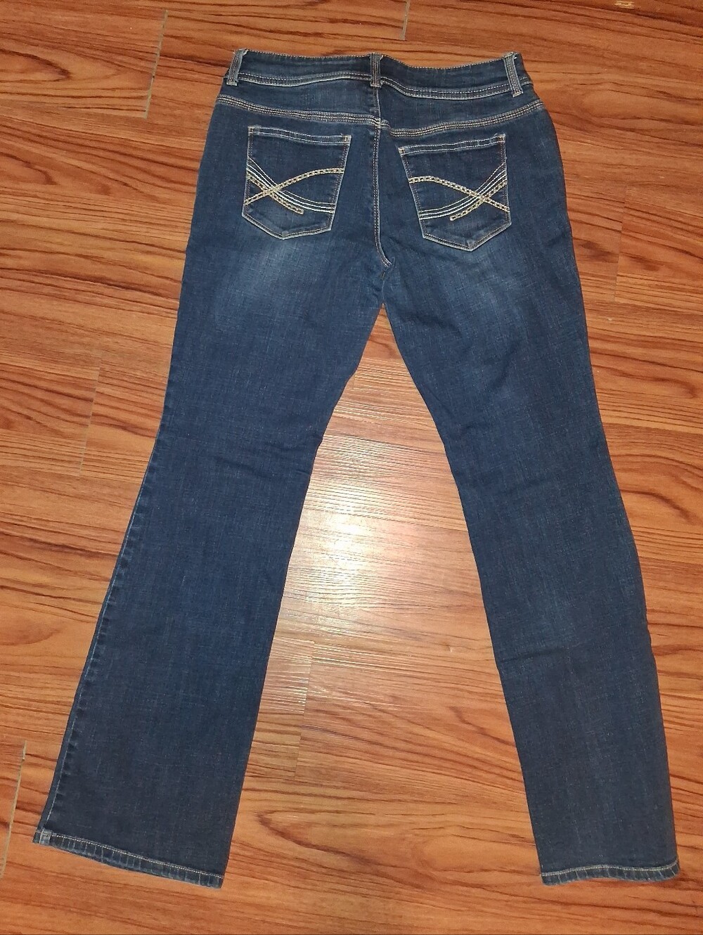 Chicos Bootcut Slimming Jeans Sz 0